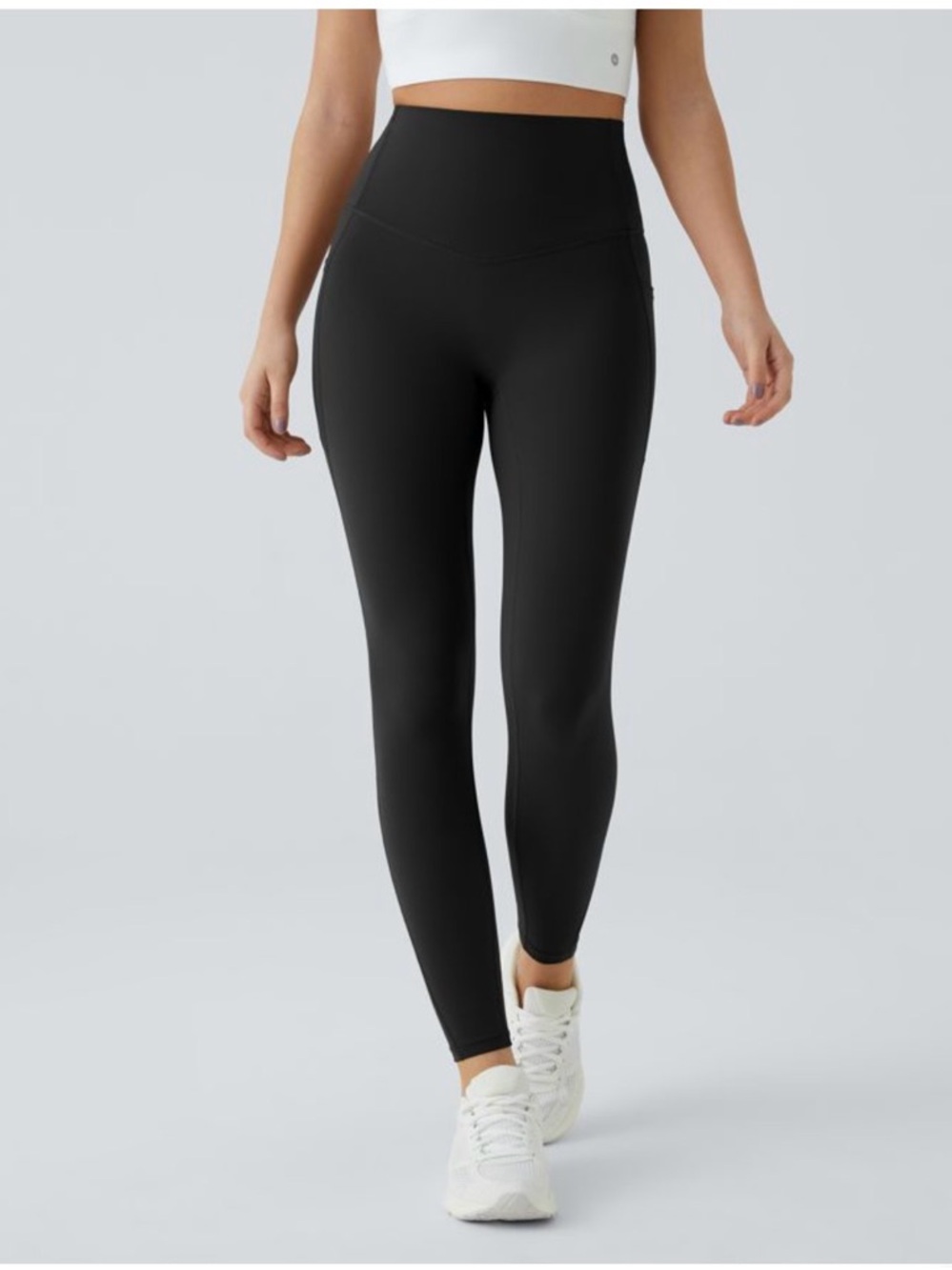 Halara UltraSculpt High Waisted scrunch butt lifting Tummy Control Leggings.